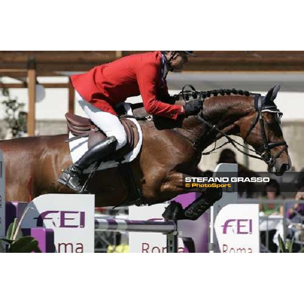 Ulrich Kirchhoff on Carino jumps during the 1st heat of Coppa delle Nazioni Samsung Super League Fei-Italia 2006 Rome, 27th may 2006 ph. Stefano Grasso