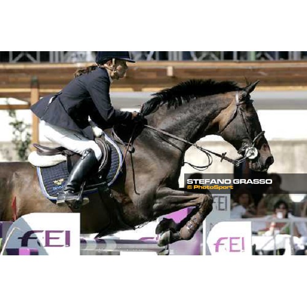Lotta Schultz on Calibra jumps during the 1st heat of Coppa delle Nazioni Samsung Super League Fei-Italia 2006 Rome, 27th may 2006 ph. Stefano Grasso