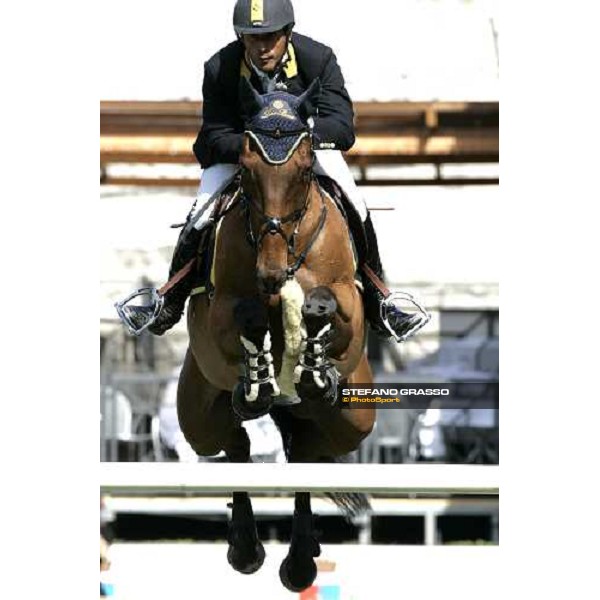Juan Carlos Garcia on Loro Piana Albin III jumps during the 1st heat of Coppa delle Nazioni Samsung Super League Fei-Italia 2006 Rome, 27th may 2006 ph. Stefano Grasso