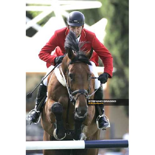 Franke Sloothaak on Legurio jumps during the 1st heat of Coppa delle Nazioni Samsung Super League Fei-Italia 2006 Rome, 27th may 2006 ph. Stefano Grasso