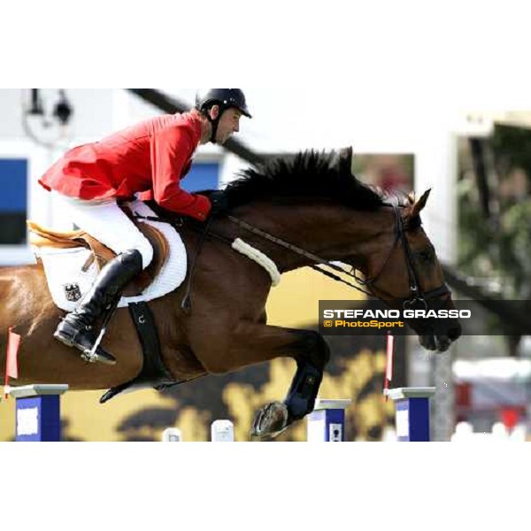 Franke Sloothaak on Legurio jumps during the 1st heat of Coppa delle Nazioni Samsung Super League Fei-Italia 2006 Rome, 27th may 2006 ph. Stefano Grasso