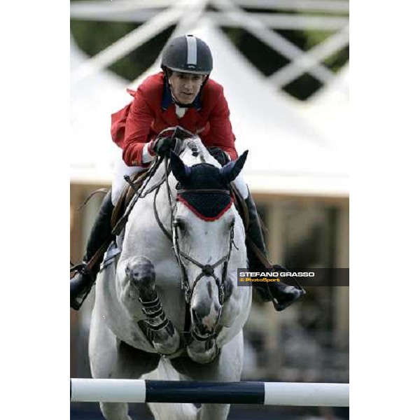 Laura Kraut on Miss Indipendent jumps during the 1st heat of Coppa delle Nazioni Samsung Super League Fei-Italia 2006 Rome, 27th may 2006 ph. Stefano Grasso