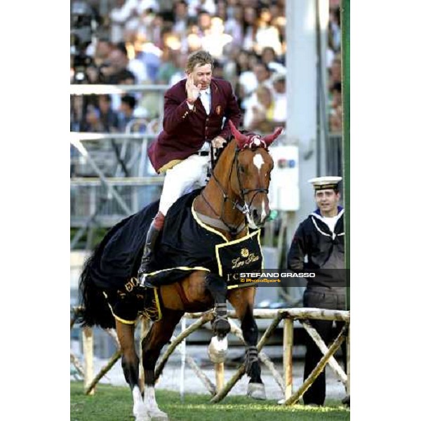 Nick Skelton on Arco III winner of the Premio Roma at Piazza di Siena 2006 Rome, 28th may 2006 ph. Stefano Grasso