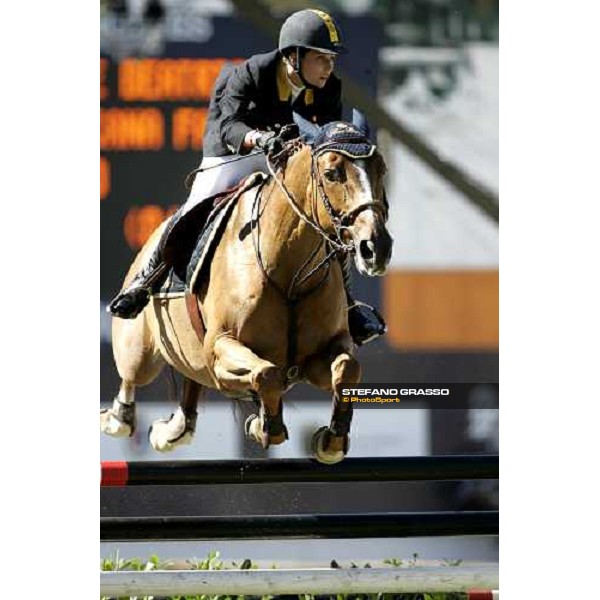 Beatrice Patrese on Loro Piana Fanix du Roll at the Premio Roma at Piazza di Siena 2006 Rome, 28th may 2006 ph. Stefano Grasso