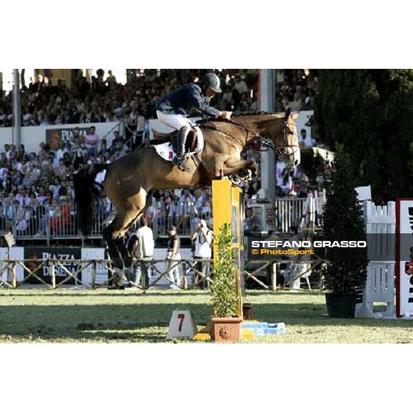 Pierre Jarry on Haxelle Dampierre, 10th placed of the Premio Roma at Piazza di Siena 2006 Rome, 28th may 2006 ph. Stefano Grasso