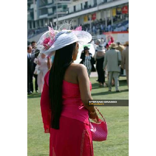 Al Maha \' Saks Fifth Avenue Fashions on the field Nad Al Sheba 28th march 2004 ph. Stefano Grasso