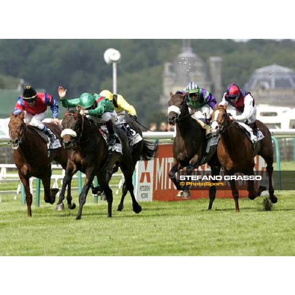 Cristhophe Soumillon on Darsi a few meters to the line of the Prix du Jockey Club Mitsubishi Motors Paris Chantilly, 4th june 2006 ph. Stefano Grasso