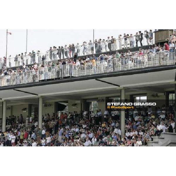 Grandstand of San Siro racecourse during Gran Premio di Milano Milan, 18th june 2006 ph. Stefano Grasso