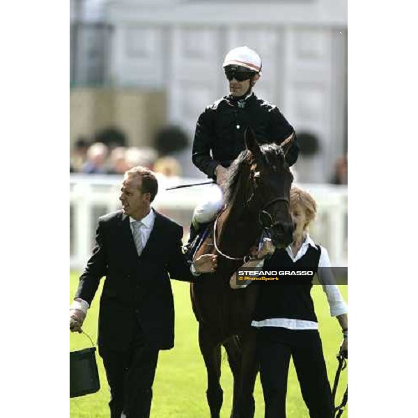 Olivier Peslier on Oujia Board comes back after winning The Prince of Wales\'s Stakes Royal Ascot, 2nd day, 21st june 2006 ph. Stefano Grasso