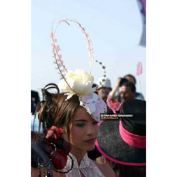 Al Maha \' Saks Fifth Avenue Fashions on the field Nad Al Sheba 28th march 2004 ph. Stefano Grasso