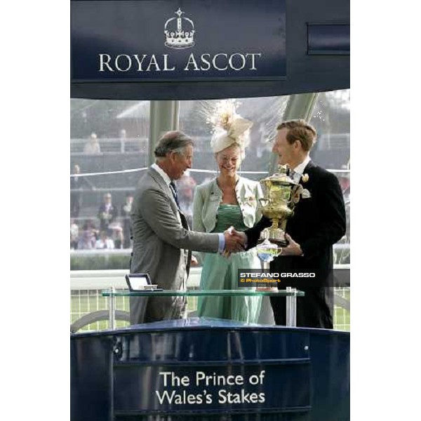 Prince Charles congratulates with Lord Derby during the prize giving of The Prince of Wales\'s Stakes Royal Ascot, 2nd day, 21st june 2006 ph. Stefano Grasso