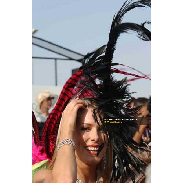 Al Maha \' Saks Fifth Avenue Fashions on the field Nad Al Sheba 28th march 2004 ph. Stefano Grasso