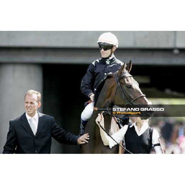 Olivier Peslier on Oujia Board enters to the track before the Prince of Wales\'s Stakes Royal Ascot, 2nd day, 21st june 2006 ph. Stefano Grasso