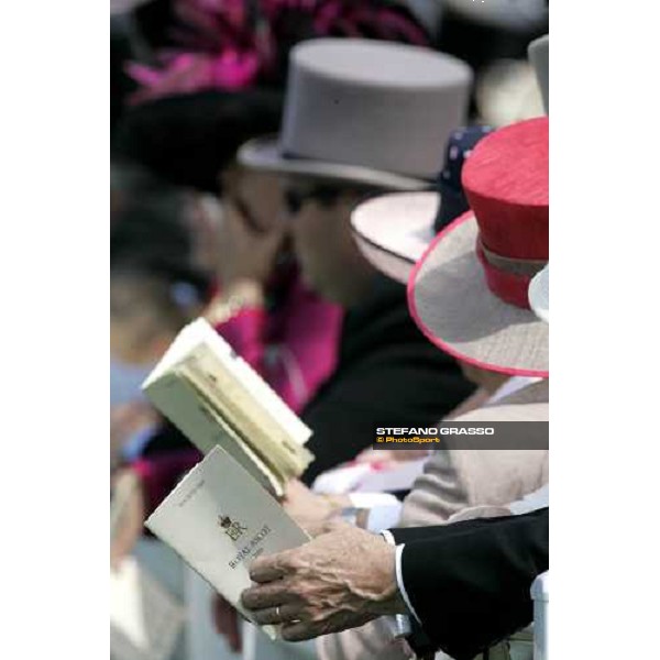 racegoers in the Royal Enclosure Royal Ascot, 4th day 23rd june 2006 ph. Stefano Grasso