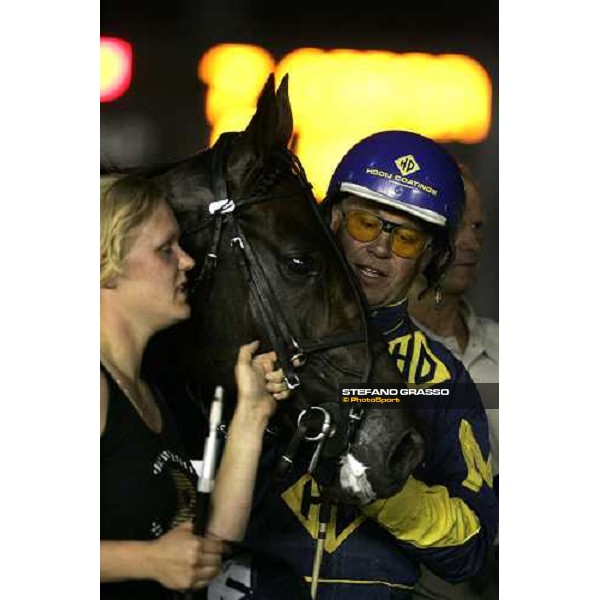 Arnold Mollema with Unforgettable after the victory in the Gran Premio Tino Triossi Rome, Tordivalle racetrack, 29th june 2006 ph. Stefano Grasso