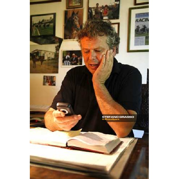 Valfredo Valiani in his office at Pisa San Rossore Pisa, 19th july 2006 ph. Stefano Grasso