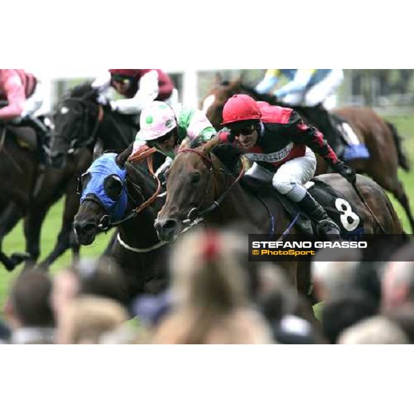 Dabber Ridge breeded by Franco Castelfranchi wins The Totesport International Stakes Ascot, 28th july 2006 ph. Stefano Grasso