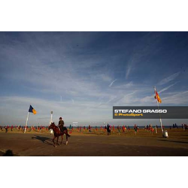 morning works on the beach Deauville, 19th august 2006 ph. Stefano Grasso