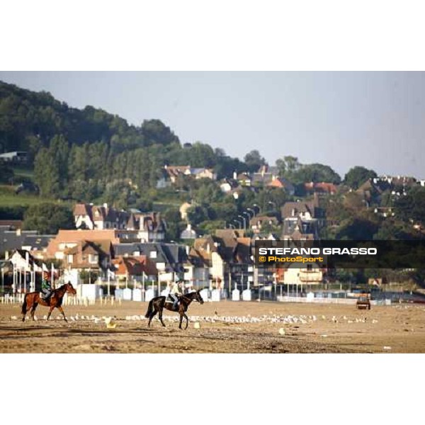 morning works on the beach Deauville, 19th august 2006 ph. Stefano Grasso