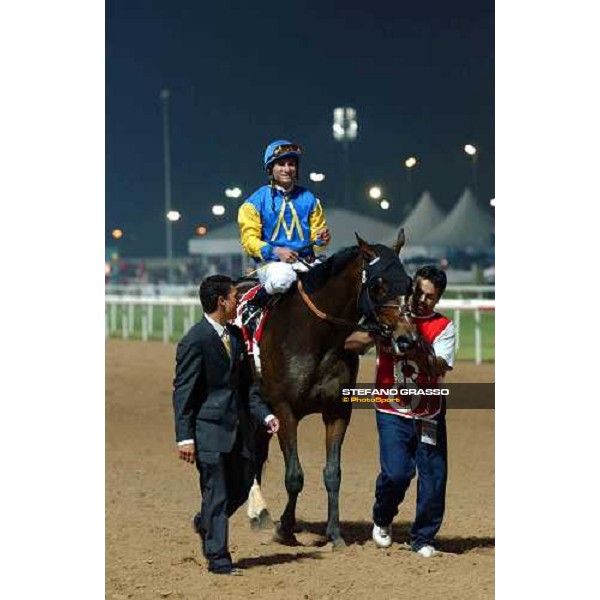 Dubai World Cup 2004 Alex Solis returns on Pleasantly Perfect Dubai NAd El Sheba , 27th march 2004 ph.Stefano Grasso