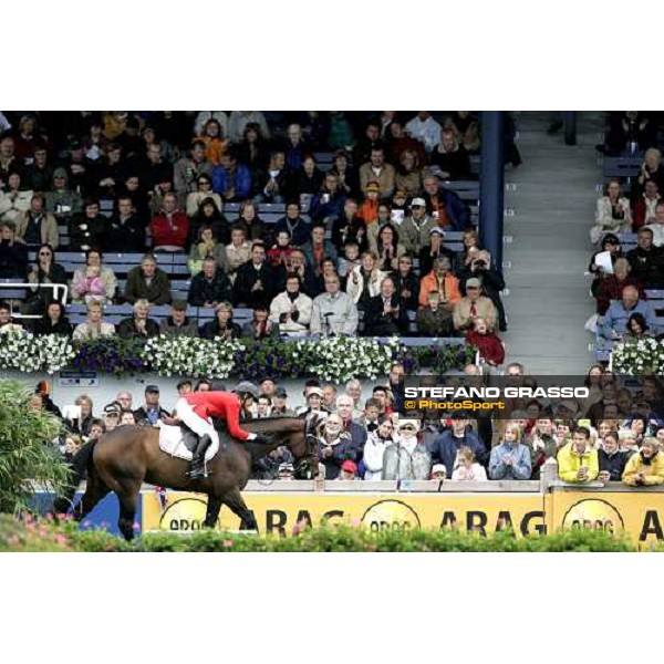 FEI - World Equestrian Games - Aachen 2006 1st qualification for the indivdidual and team Fei World Championship Beezie Madden on Authentic winner of Prize of Sparkasse - 1st qualification for Fei World Championship Aachen, 29th august 2006 ph. Stefano Gr