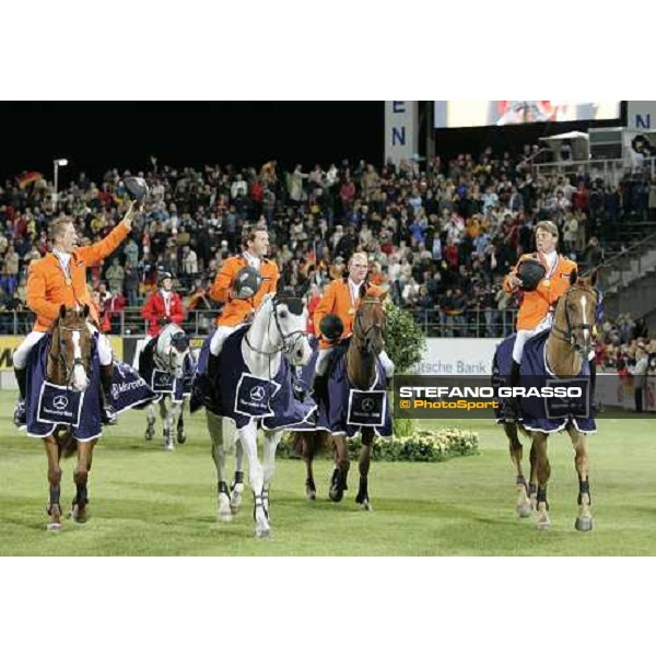 Fei - World Equestrian Championships - Aachen 2006 The team of Nederland winner of Nations Cup Aachen, 31st august 2006 ph. Stefano Grasso