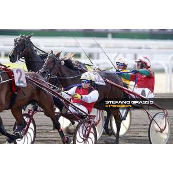 89° Derby Italiano - Oaks del Trotto - Heat C - Roberto Andreghetti with Unison Kronos wins the race Rome,Capannelle trot racecourse,24th sept.2016 ph.Stefano Grasso