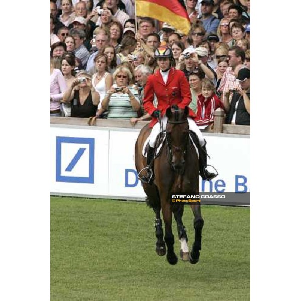 Fei - World Equestrian Championships - Aachen 2006 3rd rating competition for the Individual Fei World Championship Meredith Michaels-Beerbaum on Shutterfly, 3rd Aachen, 2nd september 2006 ph. Stefano Grasso
