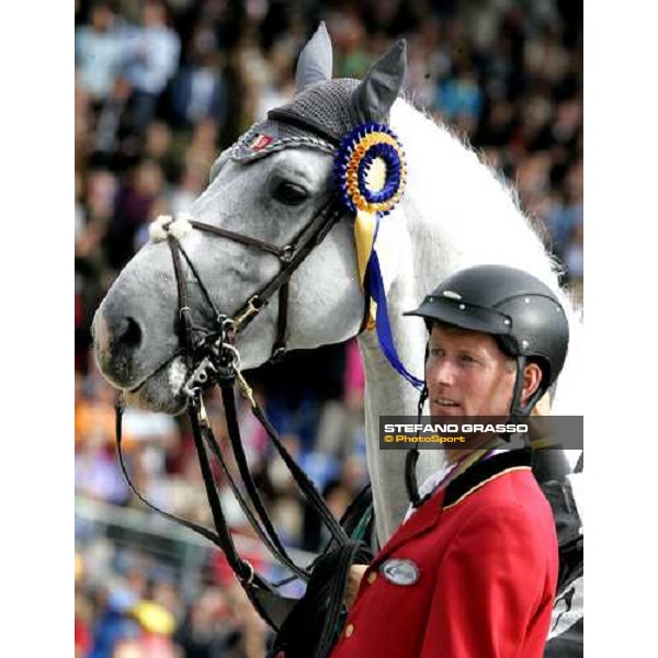 Fei - World Equestrian Games - Aachen 2006 Fei Rolex World Champion Jos Lansink on Cavalor Cumano, gold medalist, parade in front of 50.000 people at Aachen stadium Aachen, 3rd september 2006 ph. Stefano Grasso