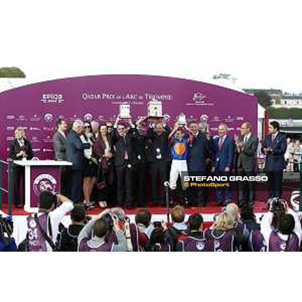 Ryan Moore on Found wins the Qatar Prix de l\'Arc de Triomphe - the prize giving ceremony Chantilly,2nd october 2016 ph.Stefano Grasso