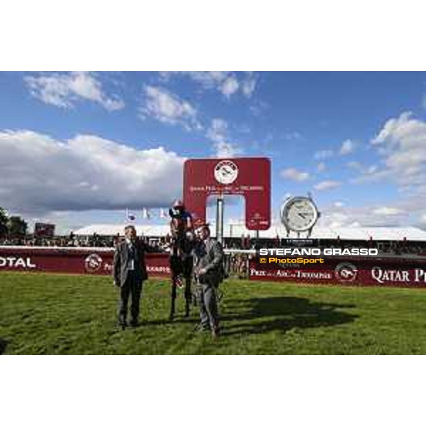 Ryan Moore on Found wins the Qatar Prix de l\'Arc de Triomphe Chantilly,2nd october 2016 ph.Stefano Grasso