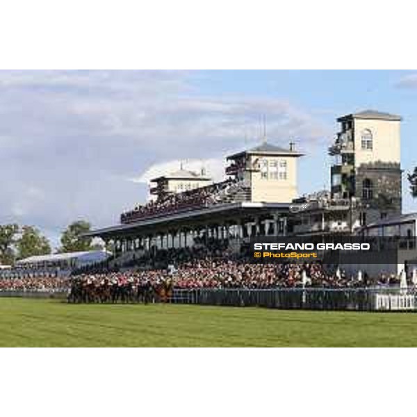 Qatar Prix de L\'Arc de Triomphe - Qatr Prix de L\'abbaye de Longchamp - Racing and the grandstand Chantilly,2nd october 2016 ph.Stefano Grasso