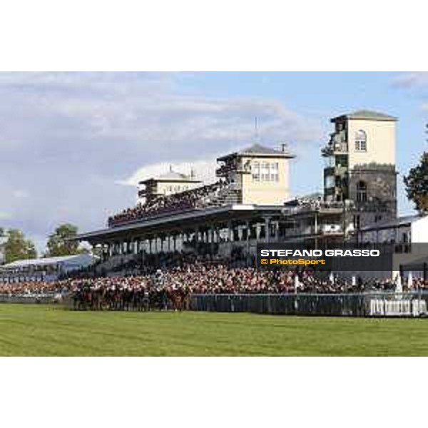 Qatar Prix de L\'Arc de Triomphe - Qatr Prix de L\'abbaye de Longchamp - Racing and the grandstand Chantilly,2nd october 2016 ph.Stefano Grasso