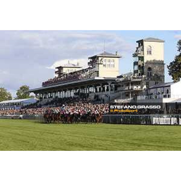 Qatar Prix de L\'Arc de Triomphe - Qatr Prix de L\'abbaye de Longchamp - Racing and the grandstand Chantilly,2nd october 2016 ph.Stefano Grasso