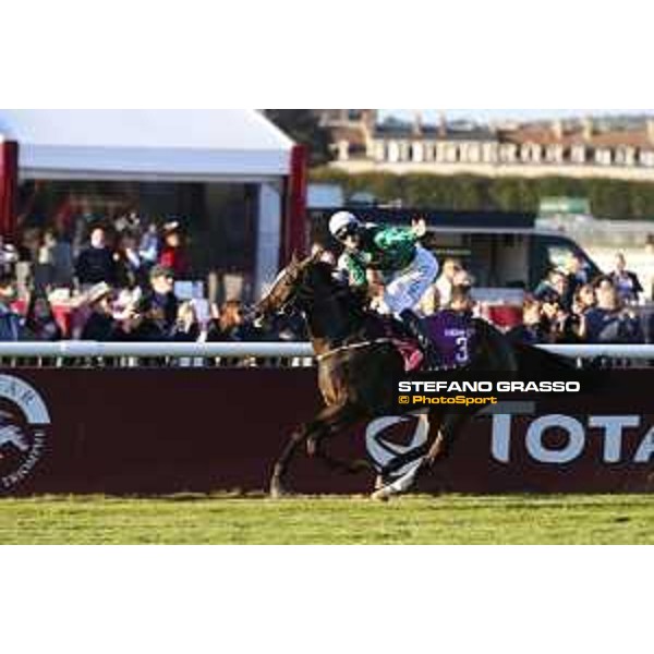 Qatar Prix de L\'Arc de Triomphe - Qatar Prix de la Foret - H.Bentley on Limato wins the race Chantilly,2nd october 2016 ph.Stefano Grasso