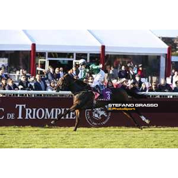 Qatar Prix de L\'Arc de Triomphe - Qatar Prix de la Foret - H.Bentley on Limato wins the race Chantilly,2nd october 2016 ph.Stefano Grasso