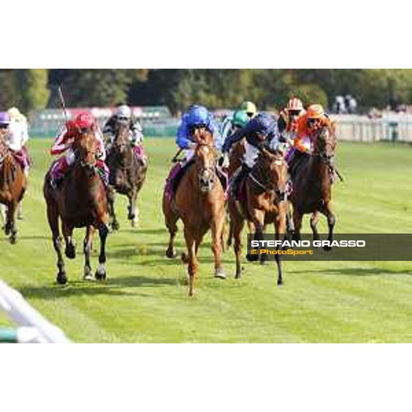 Qatar Prix de L\'Arc de Triomphe - Total Prix Marcel Boussac - William Buick on Wuheida wins the race Chantilly,2nd october 2016 ph.Stefano Grasso