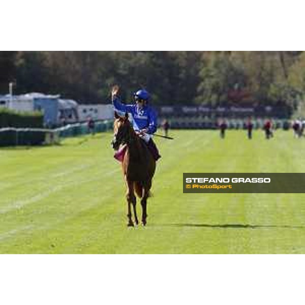 Qatar Prix de L\'Arc de Triomphe - Total Prix Marcel Boussac - William Buick on Wuheida wins the race Chantilly,2nd october 2016 ph.Stefano Grasso