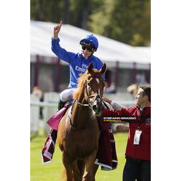 Qatar Prix de L\'Arc de Triomphe - Total Prix Marcel Boussac - William Buick on Wuheida wins the race Chantilly,2nd october 2016 ph.Stefano Grasso