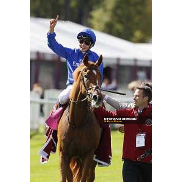 Qatar Prix de L\'Arc de Triomphe - Total Prix Marcel Boussac - William Buick on Wuheida wins the race Chantilly,2nd october 2016 ph.Stefano Grasso