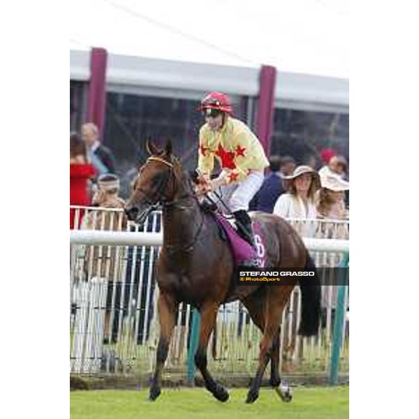 Qatar Prix de L\'Arc de Triomphe - PCBoudot on National Defense wins the Qatar Prix Jean Luc Lagardere Chantilly,2nd october 2016 ph.Stefano Grasso