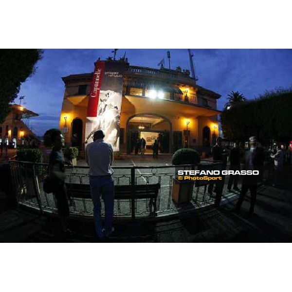 Roma - Capannelle racetrack - unveiling of the new lightning system- the club house Rome, 9th sept. 2006 ph. Stefano Grasso