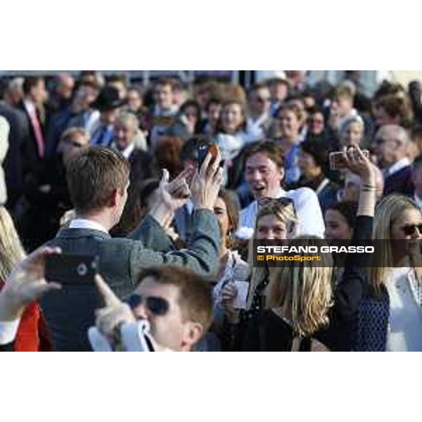 Qatar Prix de L\'Arc de Triomphe - Racegoers Chantilly,2nd october 2016 ph.Stefano Grasso