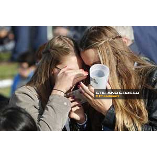 Qatar Prix de L\'Arc de Triomphe - Racegoers Chantilly,2nd october 2016 ph.Stefano Grasso