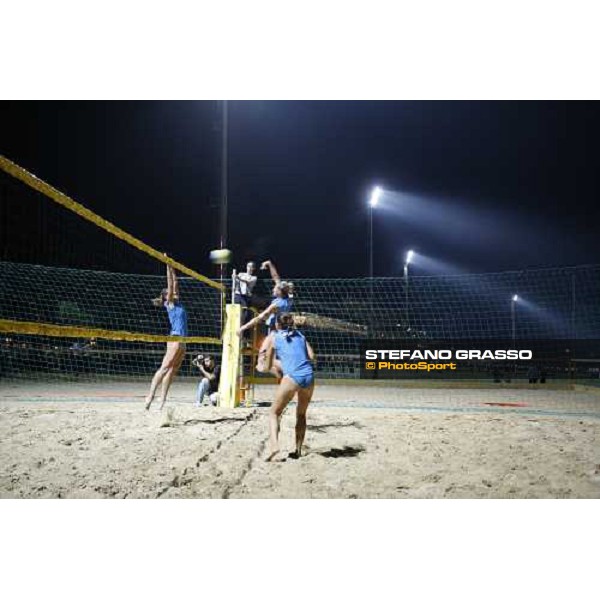 Roma - Capannelle racetrack - unveiling of the new lightning system- beach volley exibition Rome, 9th sept. 2006 ph. Stefano Grasso