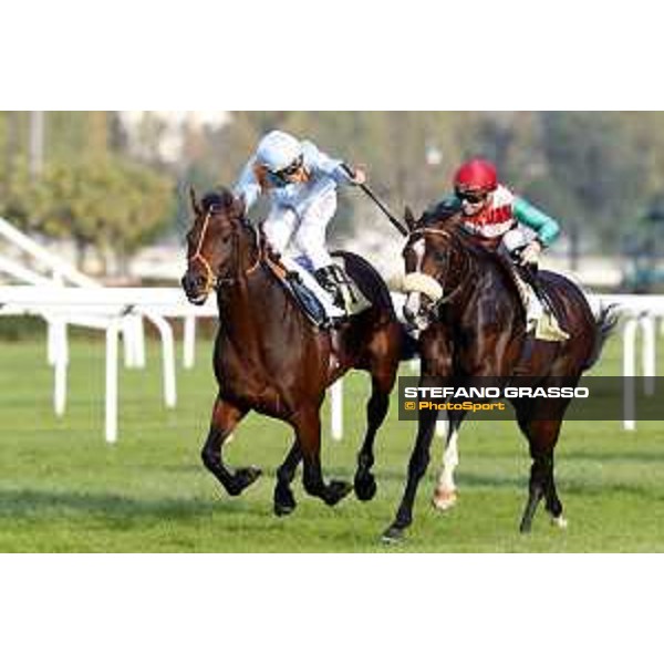 Christian Demuro on Ventura Storm wins the Gran Premio del Jockey Club - Umberto Rispoli on Full Drago is second Milan,San Siro galopp racecourse 16/10/2016 ph.Stefano Grasso