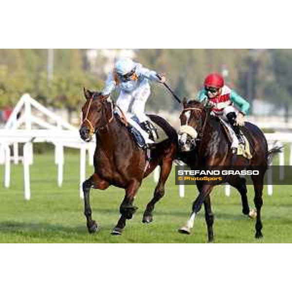 Christian Demuro on Ventura Storm wins the Gran Premio del Jockey Club - Umberto Rispoli on Full Drago is second Milan,San Siro galopp racecourse 16/10/2016 ph.Stefano Grasso