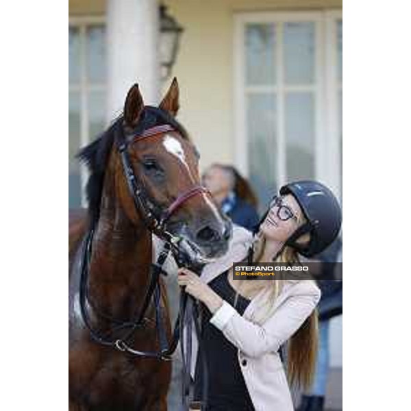 Christian Demuro on Samima wins the Premio Milano Jockey Club Stakes (PSA) trainer Karin Van den Bos Milano-San Siro racecourse,16/10/2016 ph.Stefano Grasso