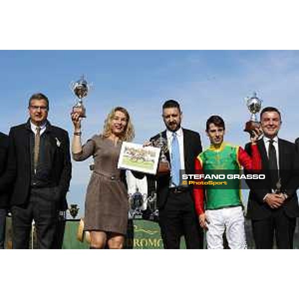 Christian Demuro on Samima wins the Premio Milano Jockey Club Stakes (PSA) trainer Karin Van den Bos Milano-San Siro racecourse,16/10/2016 ph.Stefano Grasso