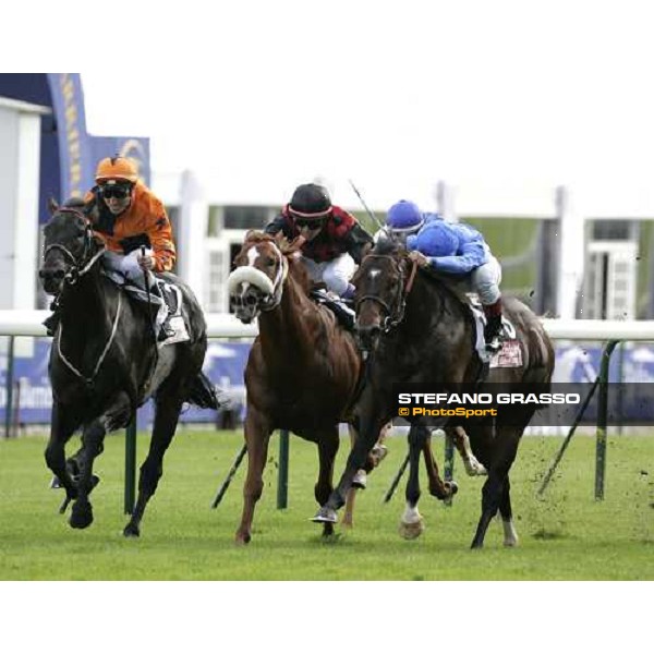 Frankie Dettori on Caradak wins Prix de La Foret Casino Barriere de Biarritz beatingLinngari and Welsh Emperor Paris Longchamp, 30th sept. 2006 ph. Stefano Grasso